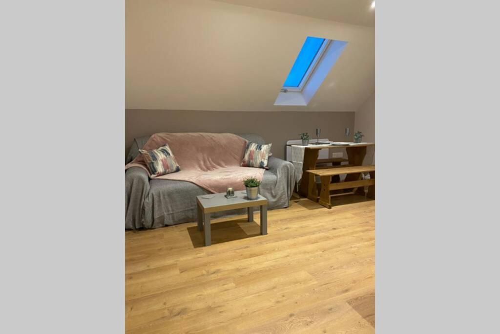 Prospect Perch - Studio Apartment, וולס מראה חיצוני תמונה